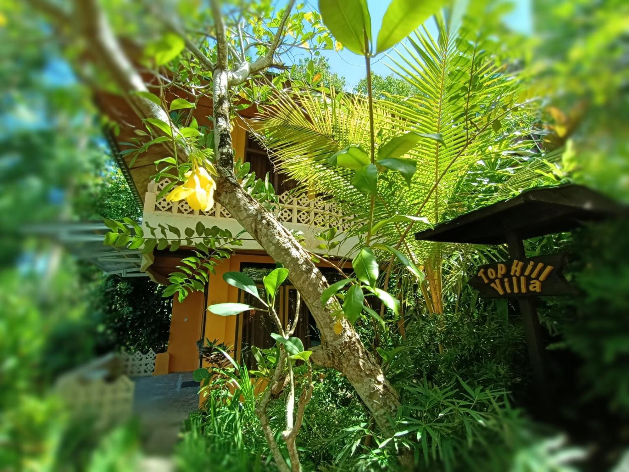 Tangkoko Sanctuary Villa Bitung Exterior photo
