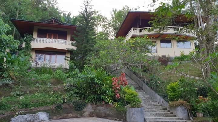 Tangkoko Sanctuary Villa Bitung Exterior photo